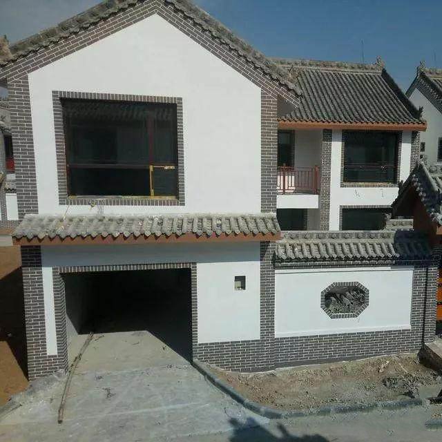今天帶給您的這套中式小庭院占地面積小，造價經濟，普通人也可以建造！